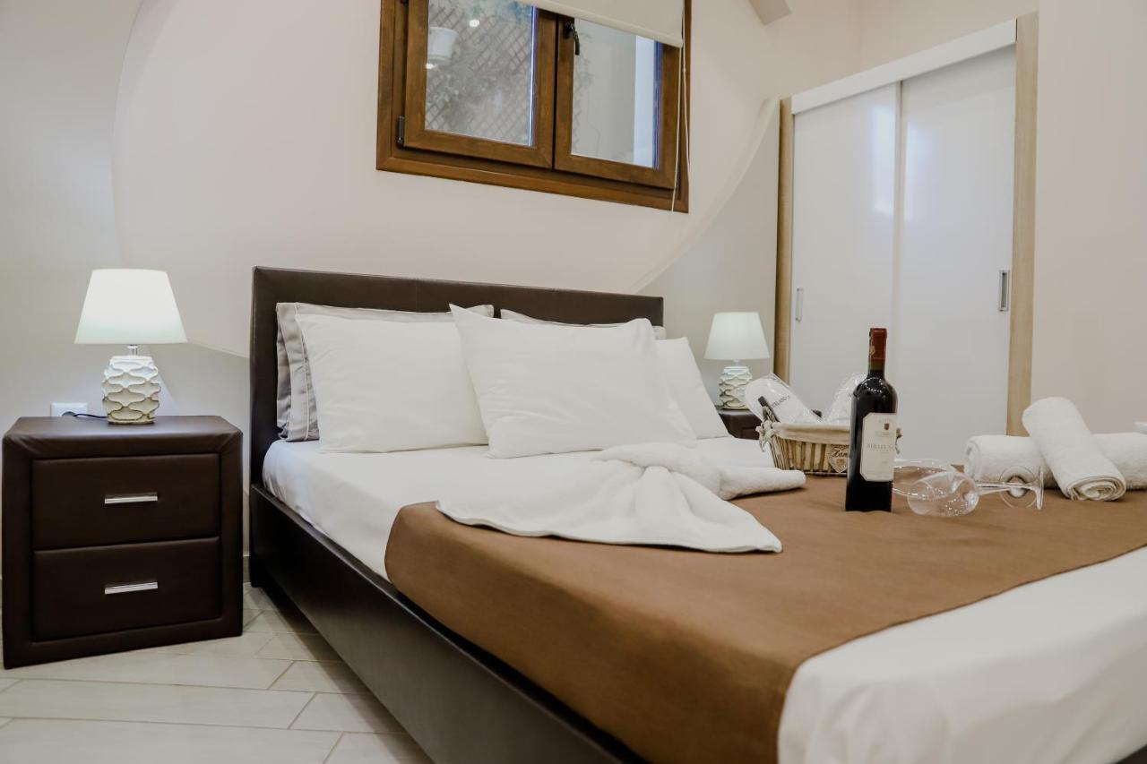 Apartamento Endless Blue PalaiónTsiflíkion Exterior foto
